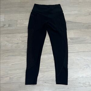 VICTORIA SPORT Black Mesh Panel Leggings (xs)